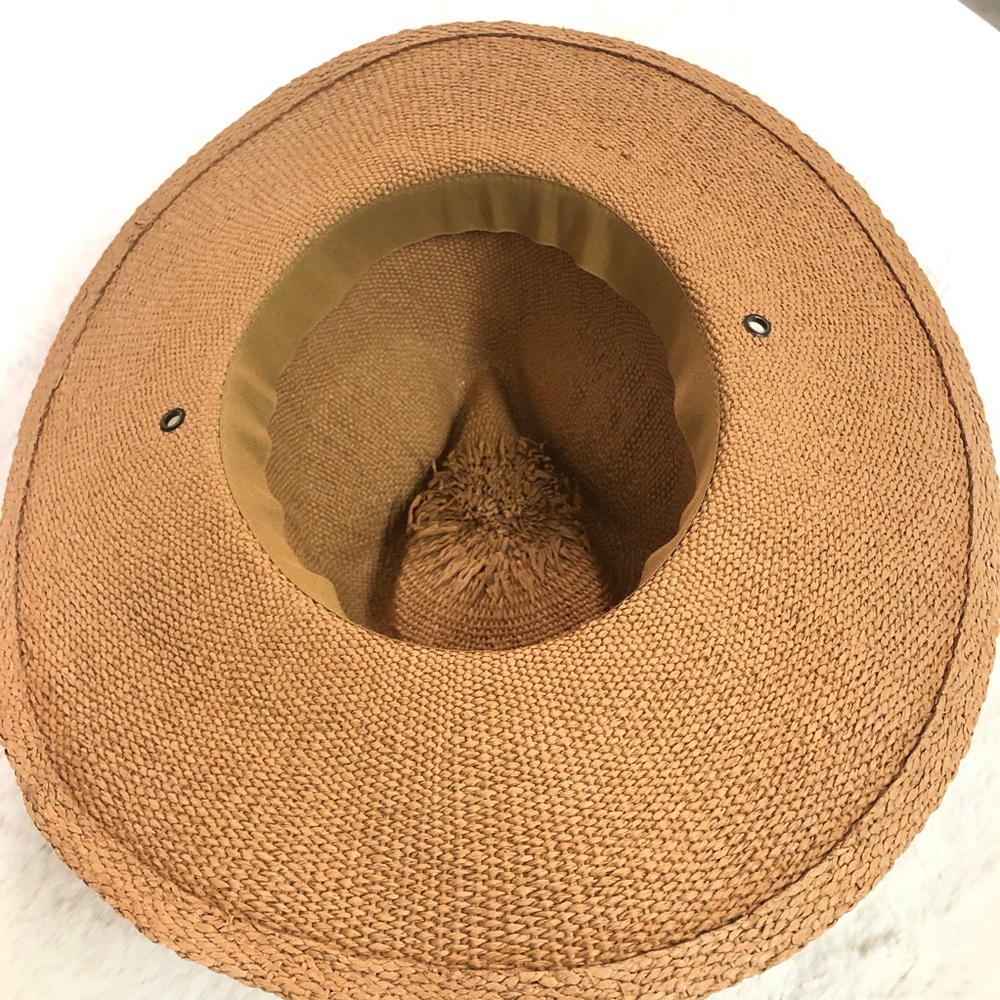 Straw Hat - Picture 7 of 7